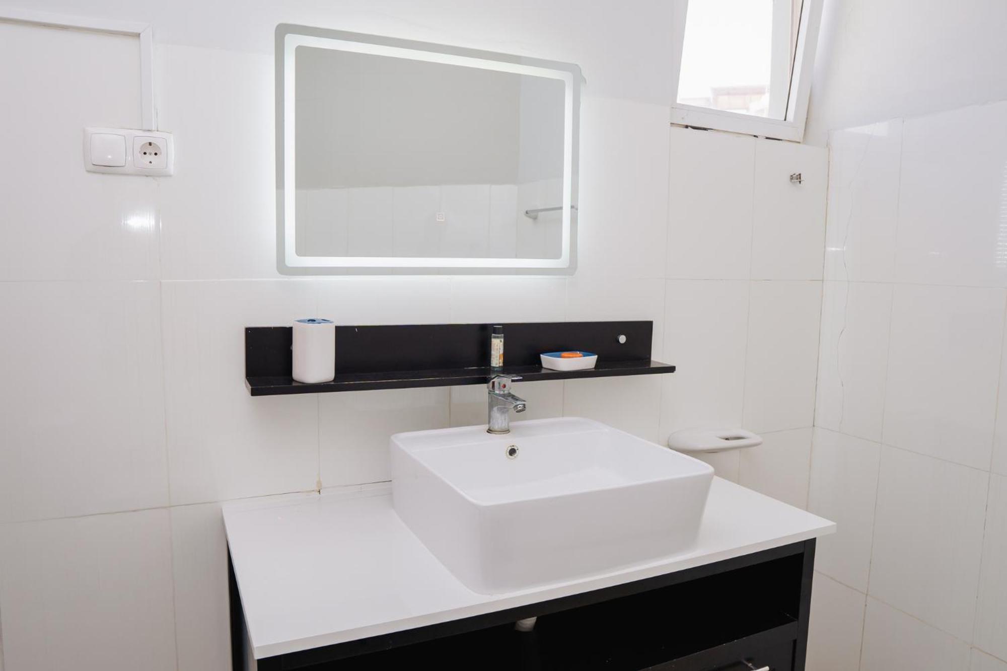 Praia Guest House Екстериор снимка